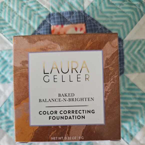 Laura Geller Other - Laura Geller Baked Balance-n-Brighten Color Correcting Foundation - Medium